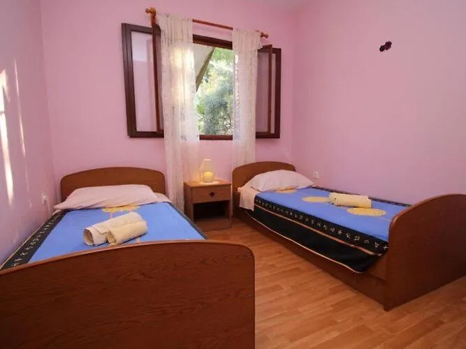 Ba I - Two Bedroom With Sea View *