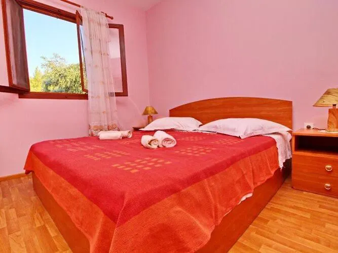 Ba I - Two Bedroom With Sea View *