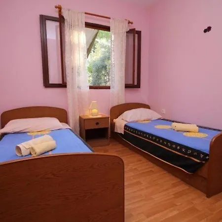 Ba I - Two Bedroom With Sea View *